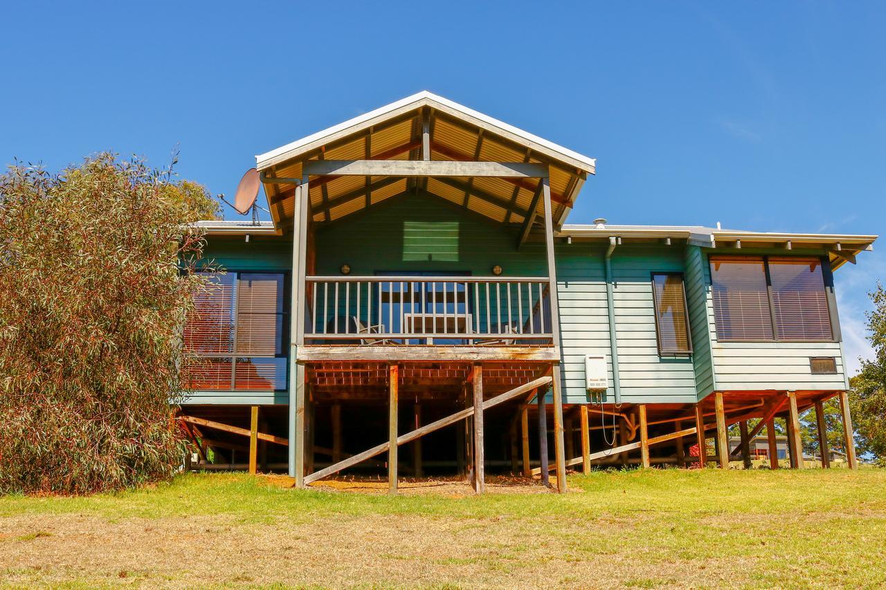 Rainbow Trail Chalets Pemberton Ngoại thất bức ảnh